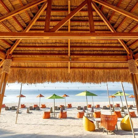 Oceanica Resort Panglao, Bohol Exterior photo The beach at the Hard Rock Hotel