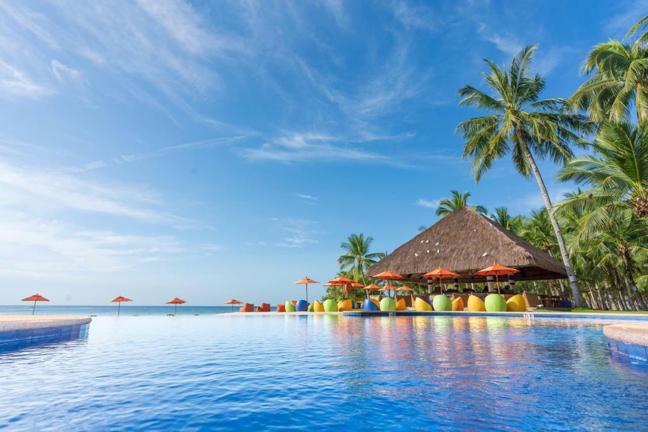 Oceanica Resort Panglao, Bohol Exterior photo The beach at the resort