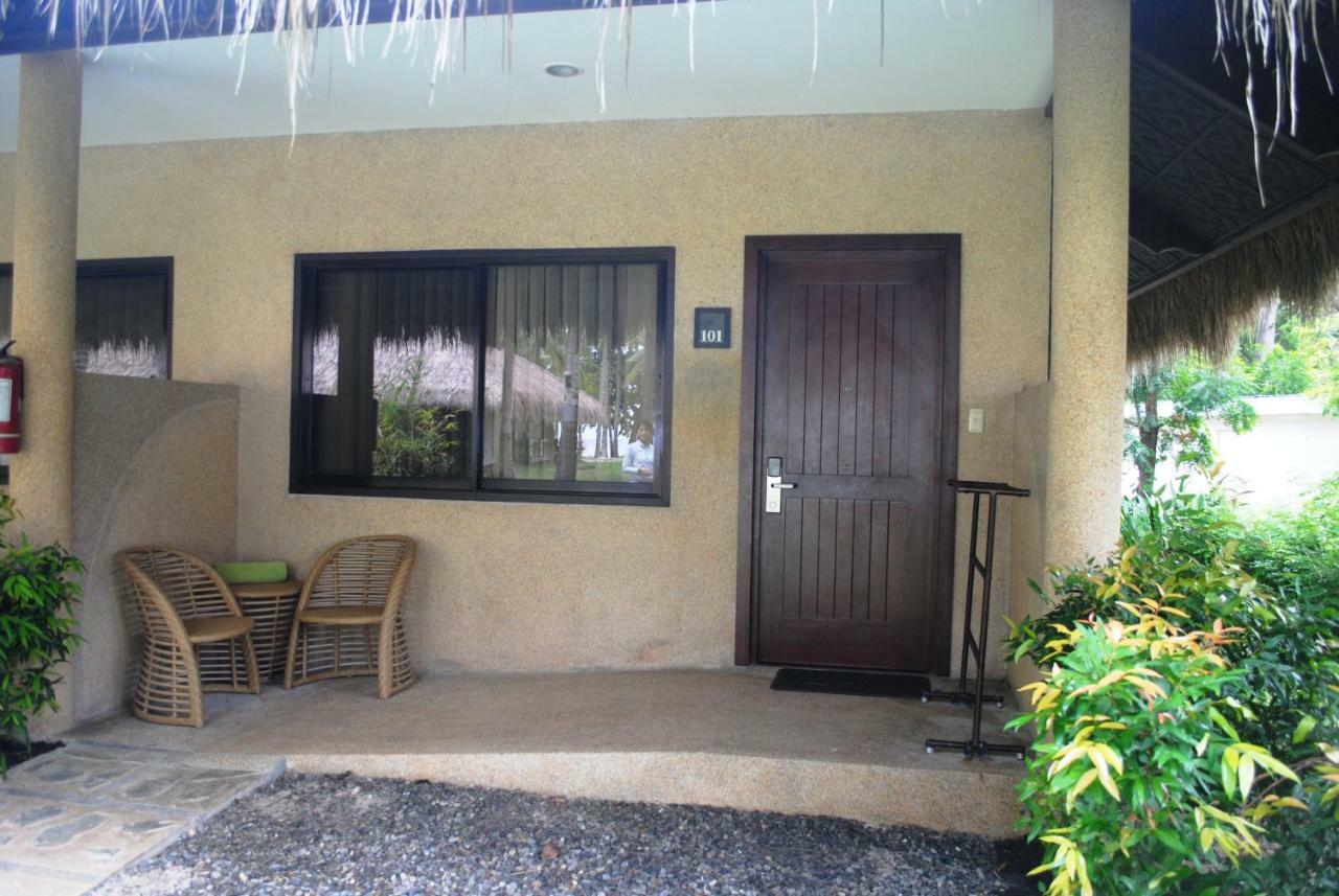 Oceanica Resort Panglao, Bohol Exterior photo A room at the resort