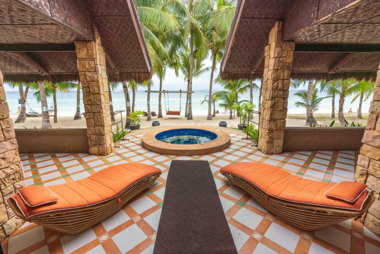 Oceanica Resort Panglao, Bohol Exterior photo The beach at the resort
