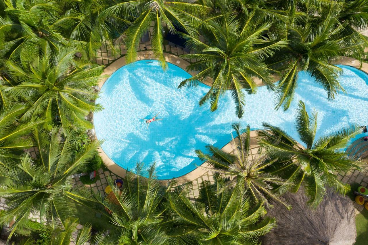 Oceanica Resort Panglao, Bohol Exterior photo Aerial view of the swimming pool